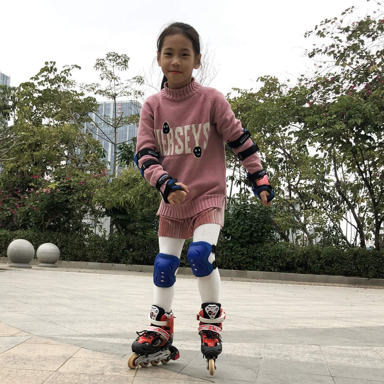 6-Piece Blue Kids Protective Gear Set – Knee Pads, Elbow Pads & Wrist Guards for Safe Cycling, Skating & Biking Adventures