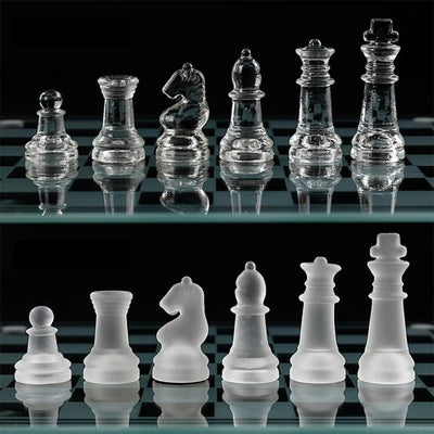 Frosted Glass Chess Set – Elegant Game with Stunning Glass Pieces